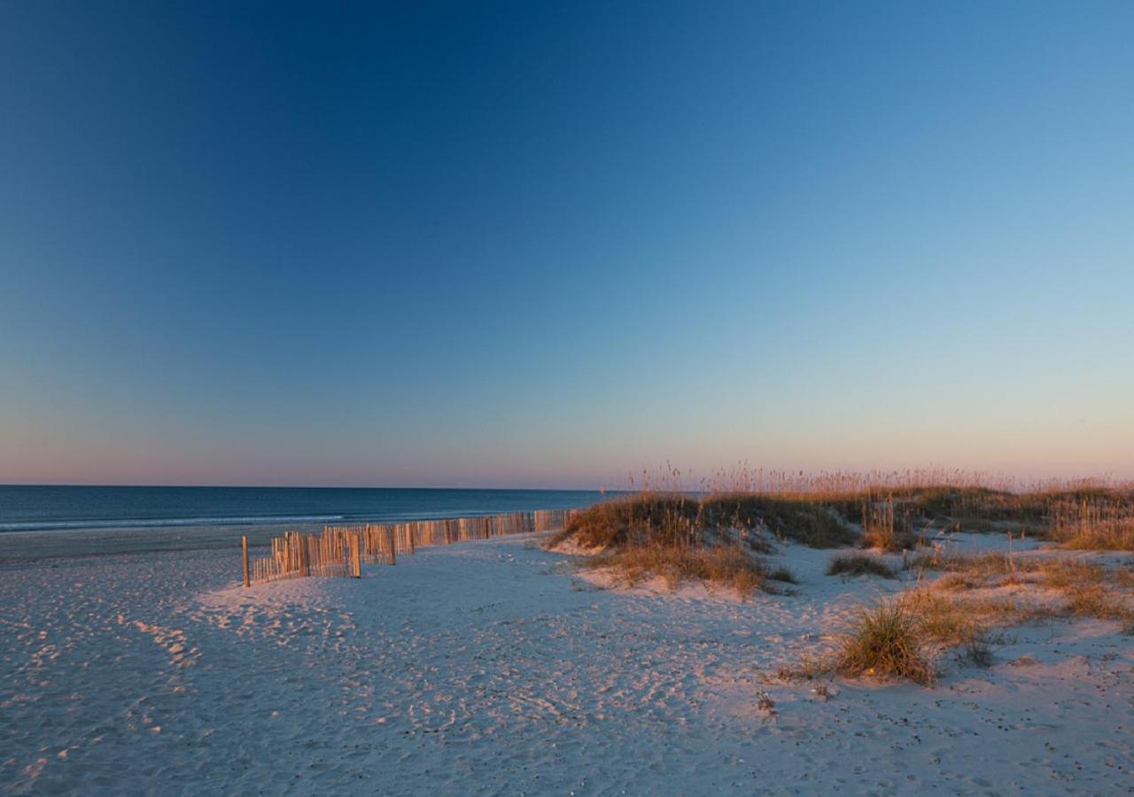 Atlantic Resort, A Ramada By Wyndham Hotel Atlantic Beach